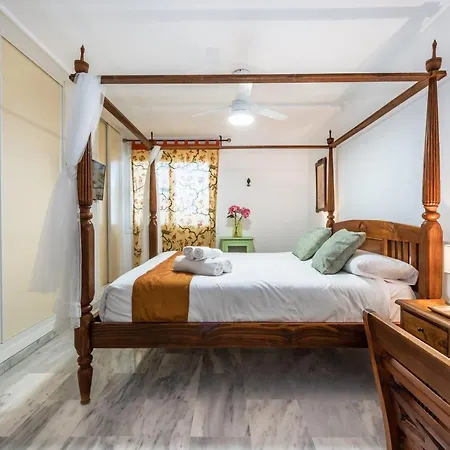 Altos De Banus Iii *