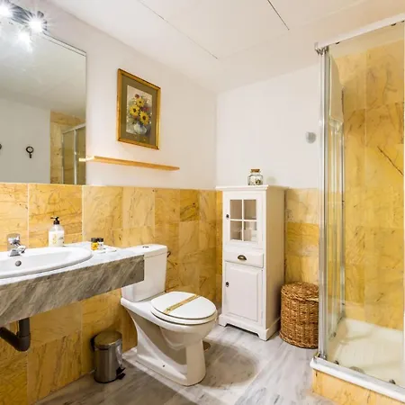 Altos De Banus Iii Apartment Marbella